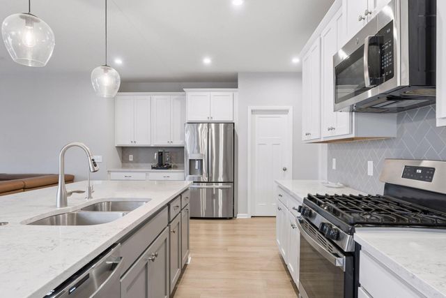 19174 72nd Avenue N, Corcoran, MN 55340