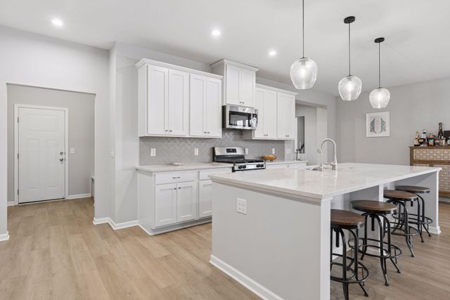 19174 72nd Avenue N, Corcoran, MN 55340