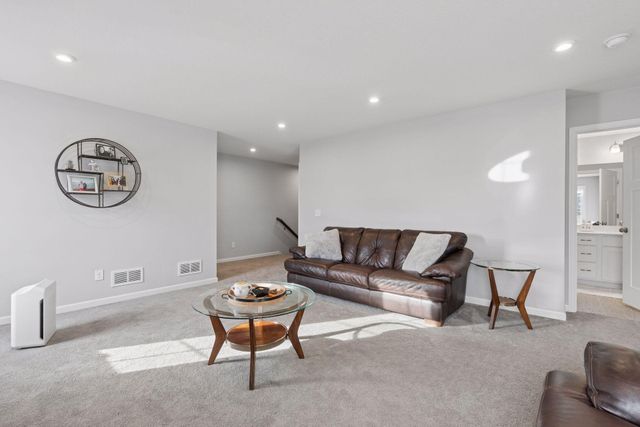 19174 72nd Avenue N, Corcoran, MN 55340