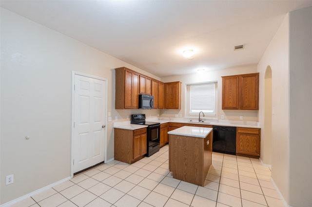 1613 Degnen Lane, Providence Village, TX 76227