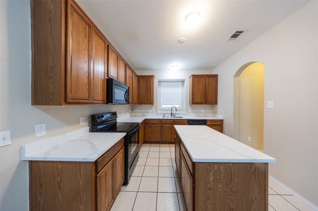 1613 Degnen Lane, Providence Village, TX 76227