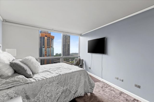 420 E Waterside Drive 1912, Chicago, IL 60601