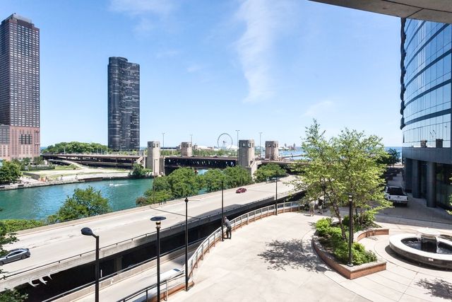 420 E Waterside Drive 1912, Chicago, IL 60601