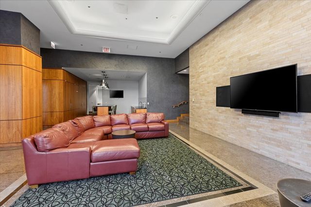 420 E Waterside Drive 1912, Chicago, IL 60601