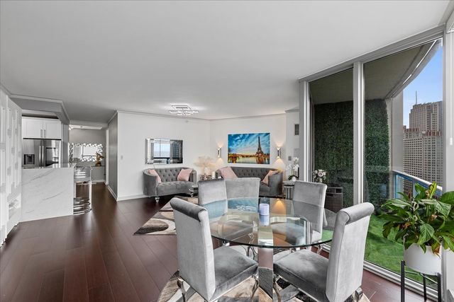 420 E Waterside Drive 1912, Chicago, IL 60601