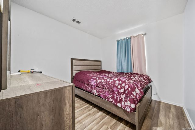 7233 Glen Bay, San Antonio, TX 78239