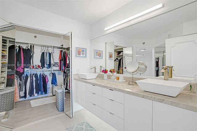 3400 NE 192nd St 612, Aventura, FL 33180