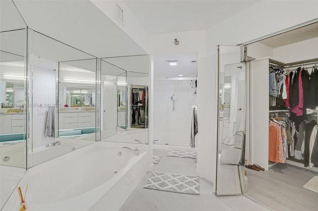 3400 NE 192nd St 612, Aventura, FL 33180