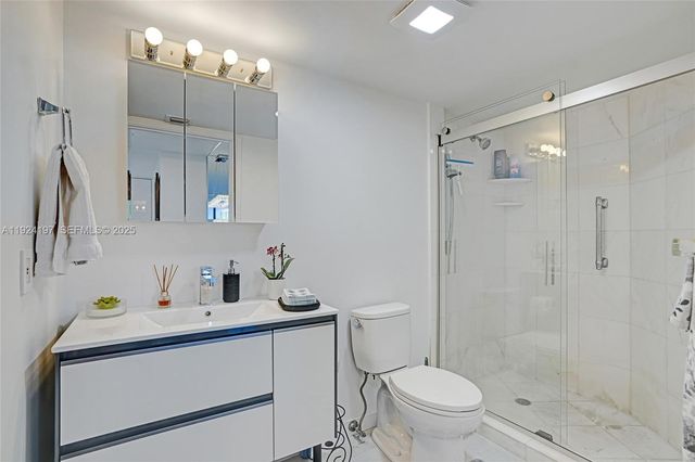 3400 NE 192nd St 612, Aventura, FL 33180