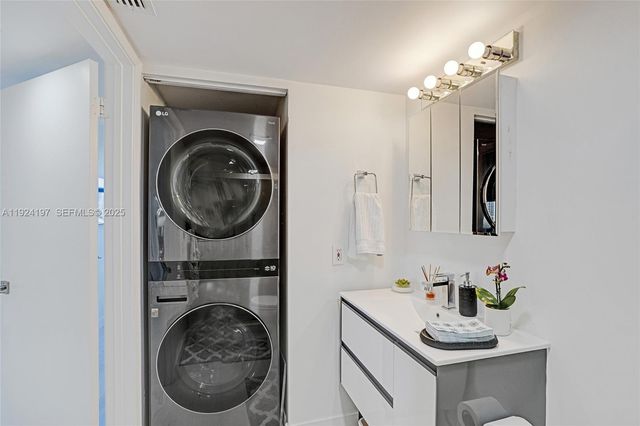 3400 NE 192nd St 612, Aventura, FL 33180