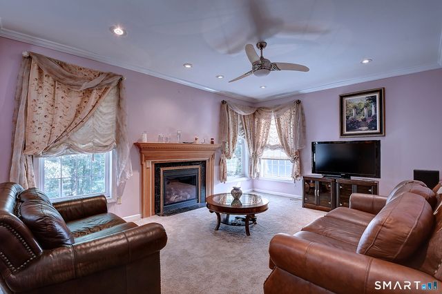 190 Auburn Street, Naugatuck, CT 06770