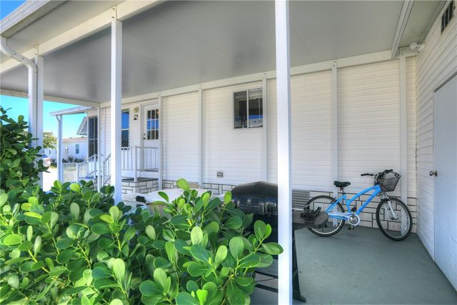 7576 Chasta Road 0, Micco, FL 32976