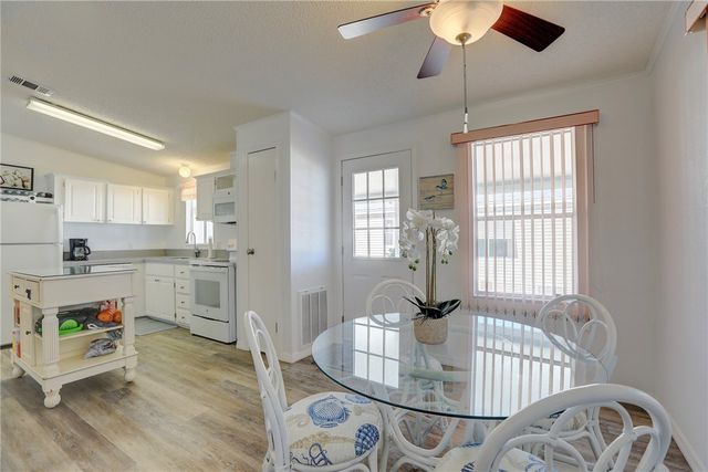 7576 Chasta Road 0, Micco, FL 32976