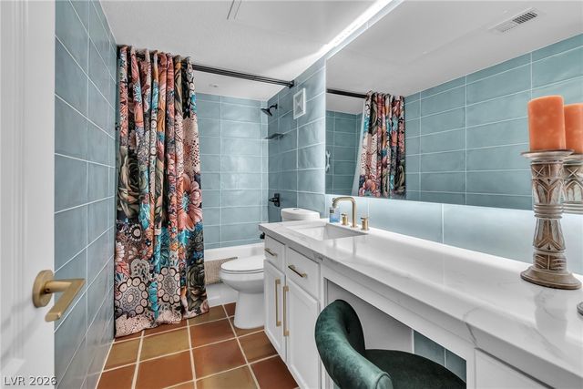 2879 Geary Place 2811, Las Vegas, NV 89109