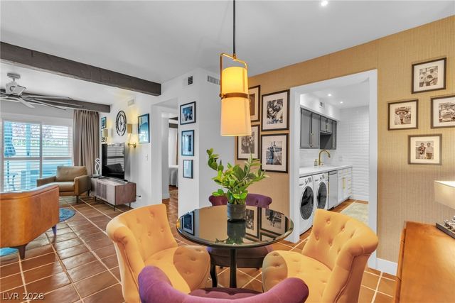 2879 Geary Place 2811, Las Vegas, NV 89109