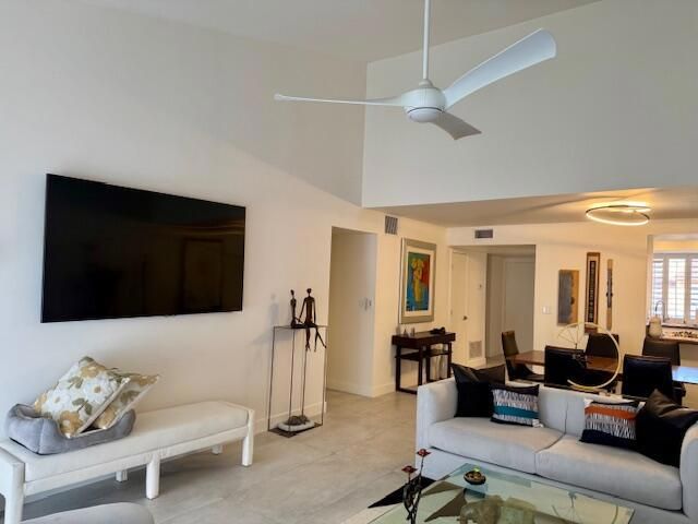 6 Granada Drive, Rancho Mirage, CA 92270