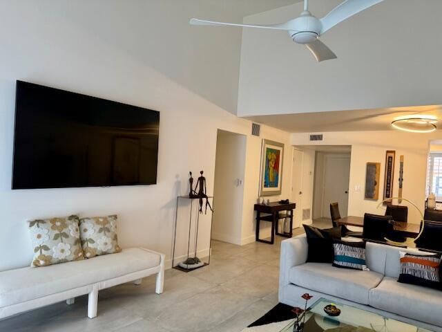 6 Granada Drive, Rancho Mirage, CA 92270