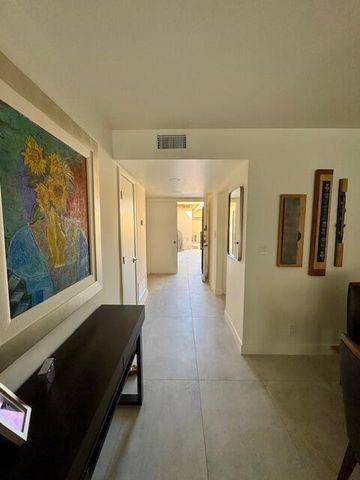 6 Granada Drive, Rancho Mirage, CA 92270