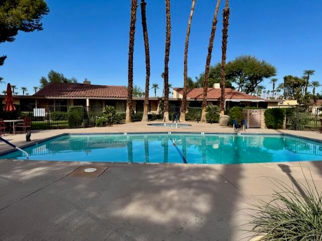 6 Granada Drive, Rancho Mirage, CA 92270