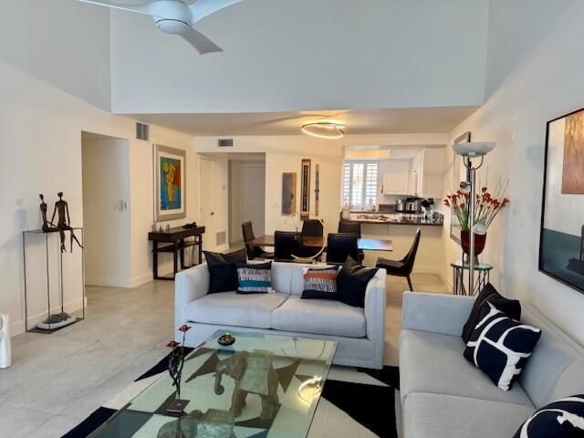 6 Granada Drive, Rancho Mirage, CA 92270