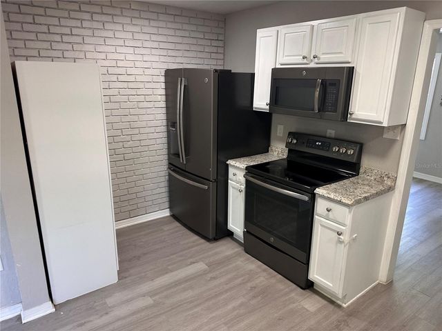 4017 WATSON ROAD, Tampa, FL 33610