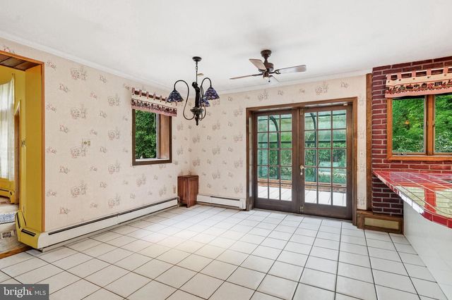 1112 WINDING DR, Cherry Hill, NJ 08003