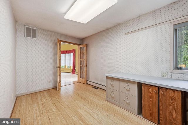 1112 WINDING DR, Cherry Hill, NJ 08003