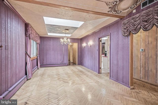 1112 WINDING DR, Cherry Hill, NJ 08003