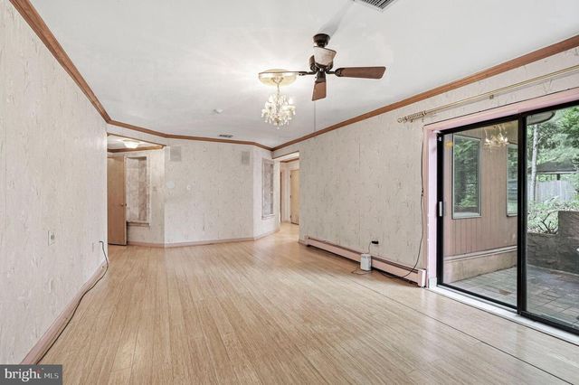 1112 WINDING DR, Cherry Hill, NJ 08003