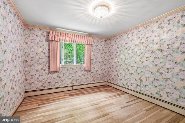 1112 WINDING DR, Cherry Hill, NJ 08003