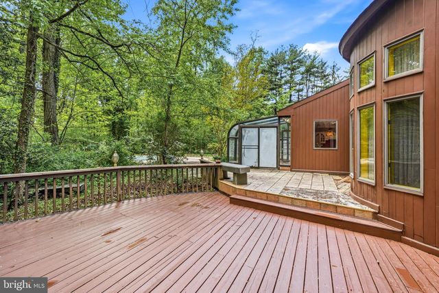 1112 WINDING DR, Cherry Hill, NJ 08003