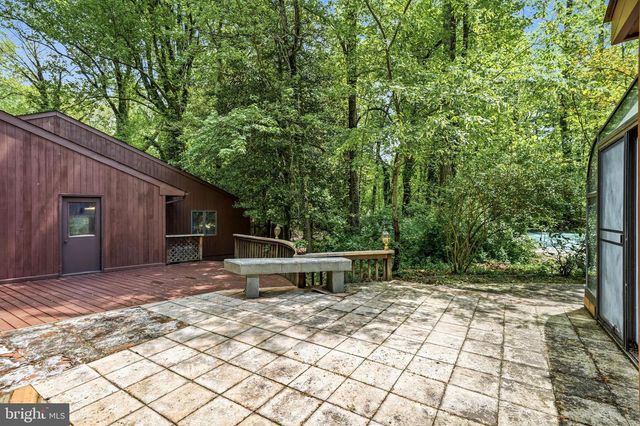 1112 WINDING DR, Cherry Hill, NJ 08003