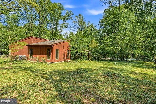 1112 WINDING DR, Cherry Hill, NJ 08003
