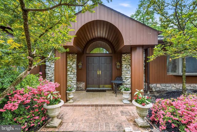 1112 WINDING DR, Cherry Hill, NJ 08003