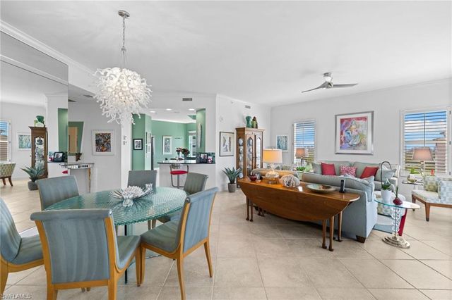 430 Cove Tower DR # 1501, Naples, FL 34110