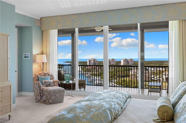 430 Cove Tower DR # 1501, Naples, FL 34110