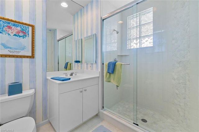 430 Cove Tower DR # 1501, Naples, FL 34110