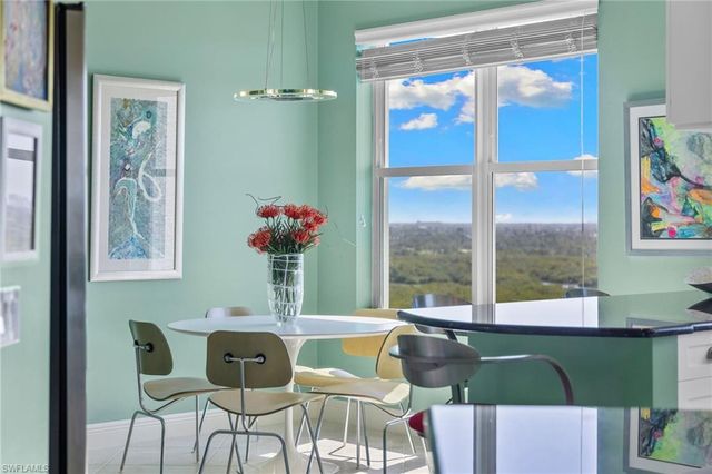 430 Cove Tower DR # 1501, Naples, FL 34110