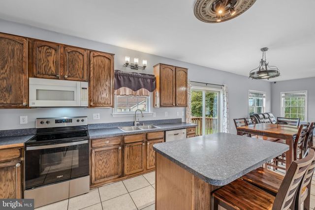 79 WILLINGHAM WAY, Martinsburg, WV 25404