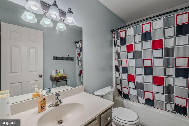 79 WILLINGHAM WAY, Martinsburg, WV 25404