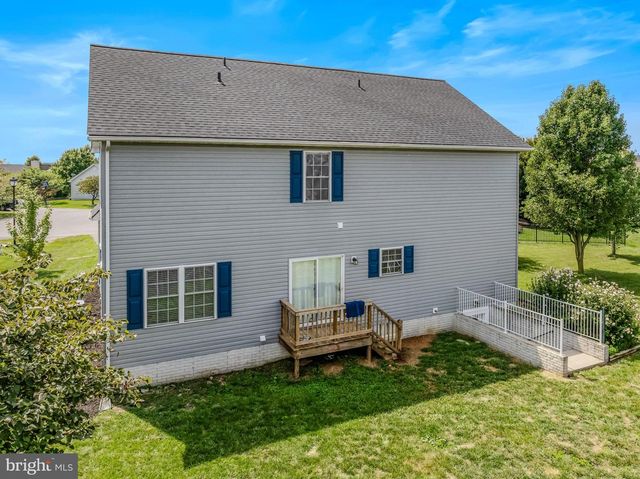 79 WILLINGHAM WAY, Martinsburg, WV 25404