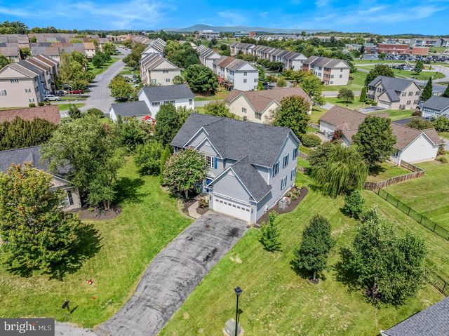 79 WILLINGHAM WAY, Martinsburg, WV 25404
