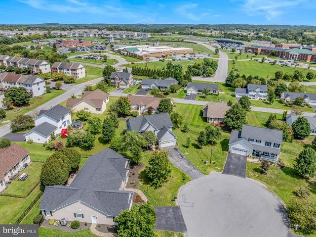 79 WILLINGHAM WAY, Martinsburg, WV 25404