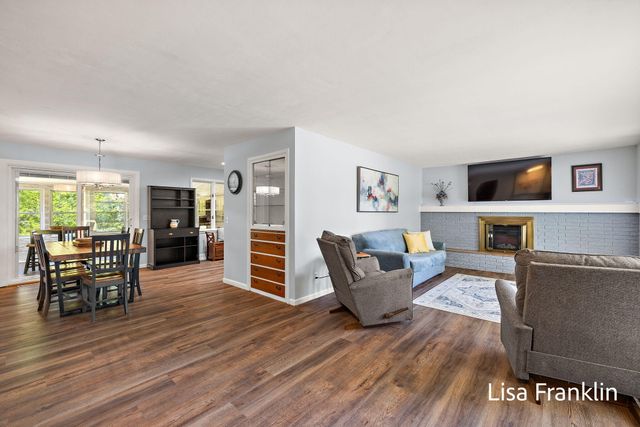 1007 Orchard Avenue, Grand Haven, MI 49417