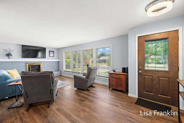 1007 Orchard Avenue, Grand Haven, MI 49417