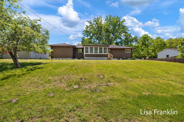 1007 Orchard Avenue, Grand Haven, MI 49417