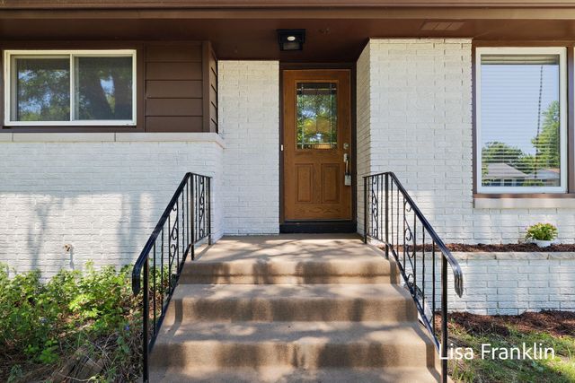 1007 Orchard Avenue, Grand Haven, MI 49417