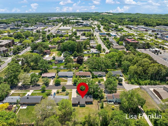 1007 Orchard Avenue, Grand Haven, MI 49417