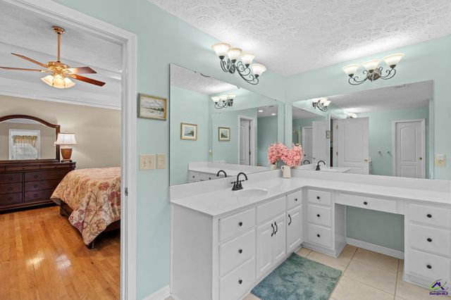 3233 Moody Road, Bonaire, GA 31005