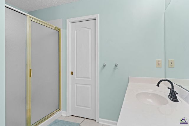 3233 Moody Road, Bonaire, GA 31005